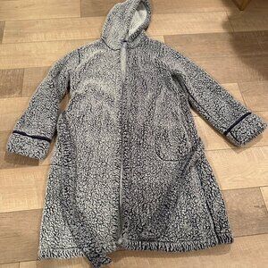 MOTHERHOOD MATERNITY SMALL/MEDIUM BLUE FUZZY COMFY WARM SOFT HOODED ROBE